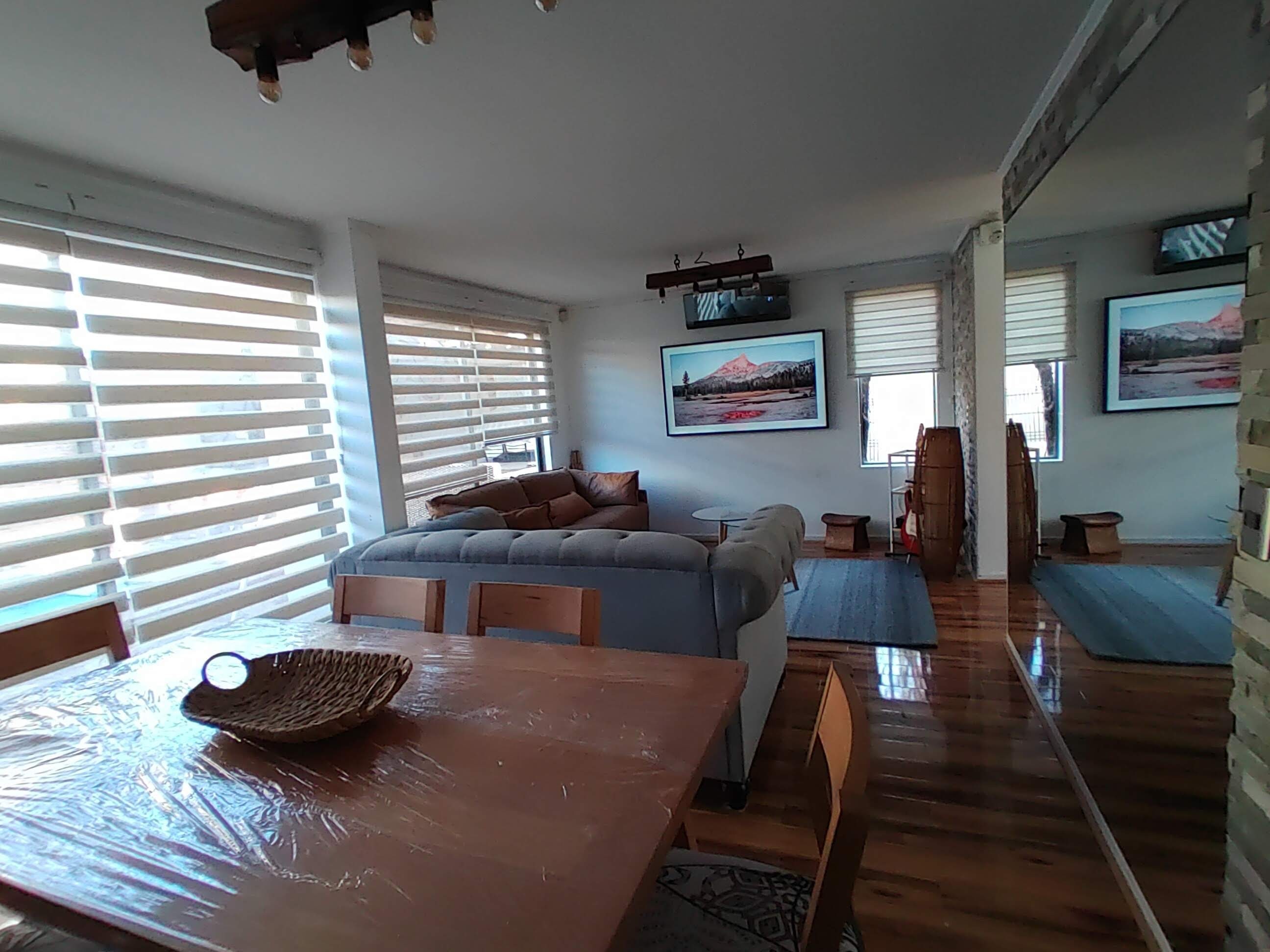 HERMOSA CASA EN VALLE GRANDE