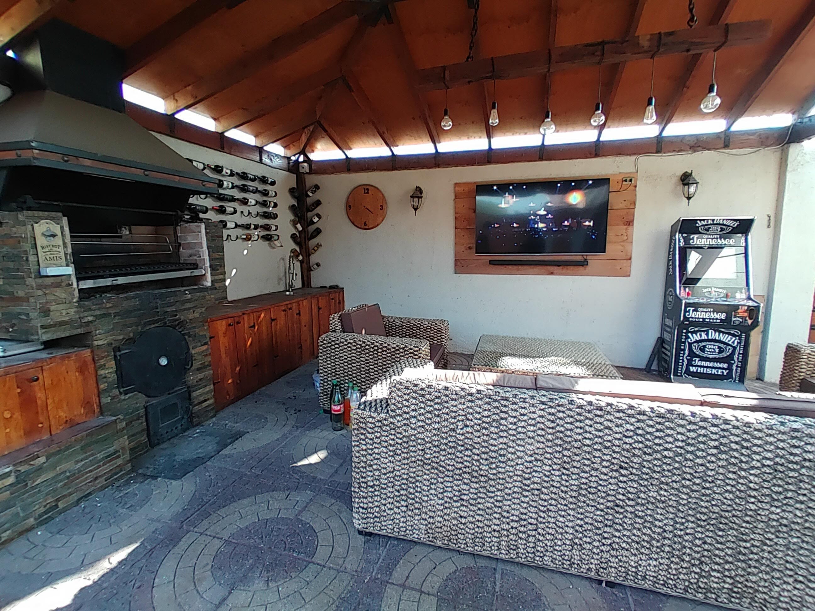 HERMOSA CASA EN VALLE GRANDE